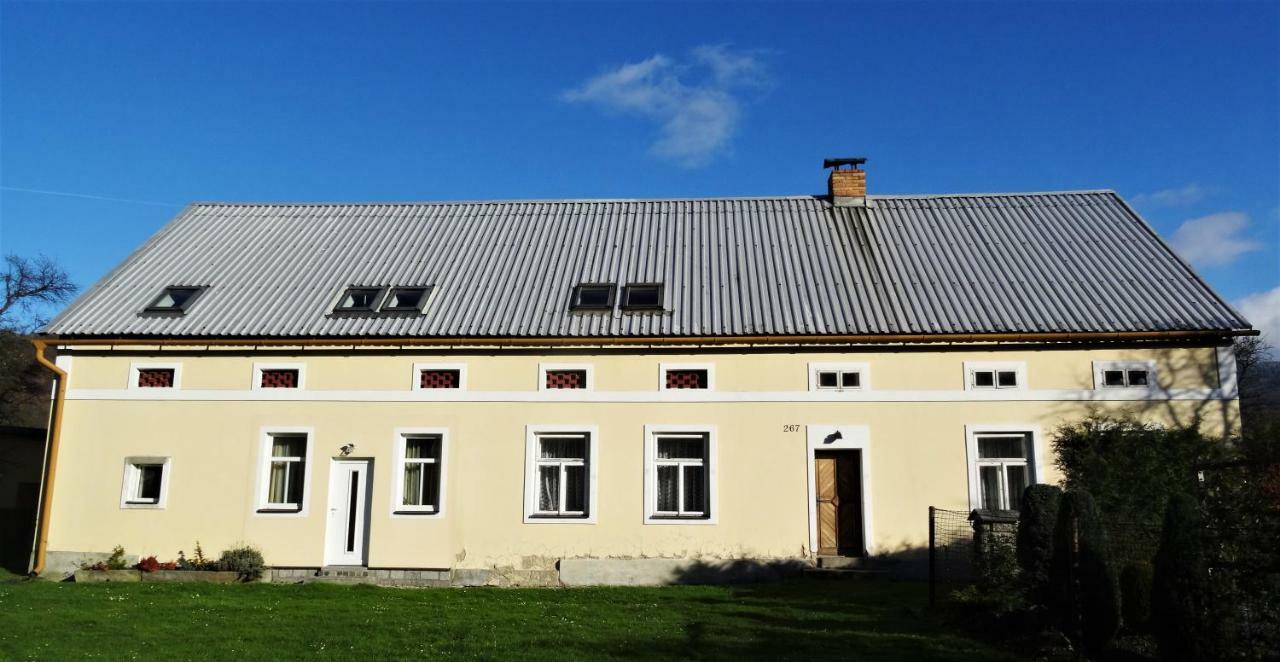 U Nás - Apartmán Zajíc Vapenna Esterno foto
